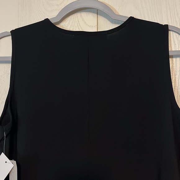 Chloe & Jasmine Sleeveless Top - Picture 4 of 7